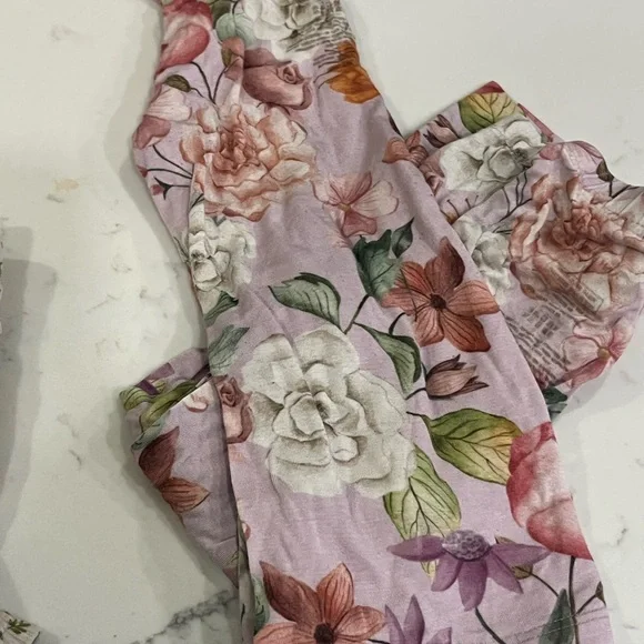 2T Posh Peanut Pajama Sets (5 sets)